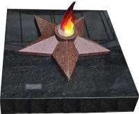 Звезда из красного гранита имитация пламени в Кизеле (518453)