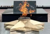 Звезда литьевая латунь (518249) сертификат комплект горелка ГВД 379 10 89 00 ПС - вечный огонь ø 1100 мм. монолит литье  в Кизеле